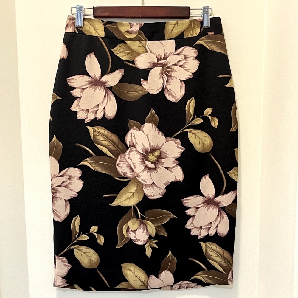 By Malene Birger Floral Pencil Skirt